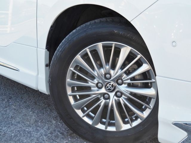 ALPHARD hybrid 4WD