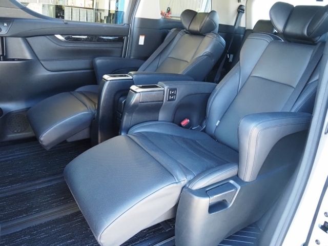 ALPHARD hybrid 4WD