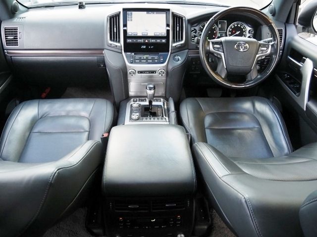 LANDCRUISER wagon