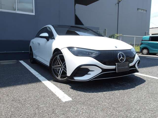 MERCEDES BENZ EQE