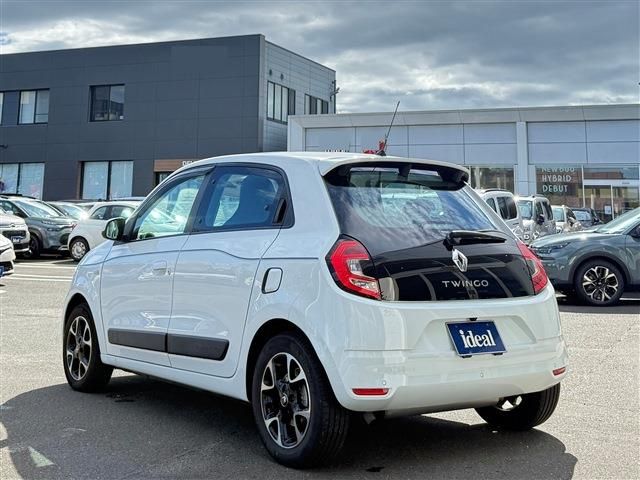 RENAULT TWINGO