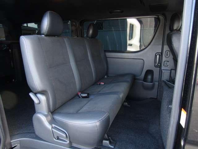 HIACE van 2WD