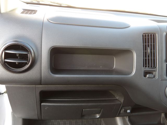 NV150 AD 2WD