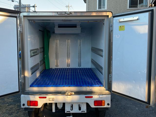 CARRY truck