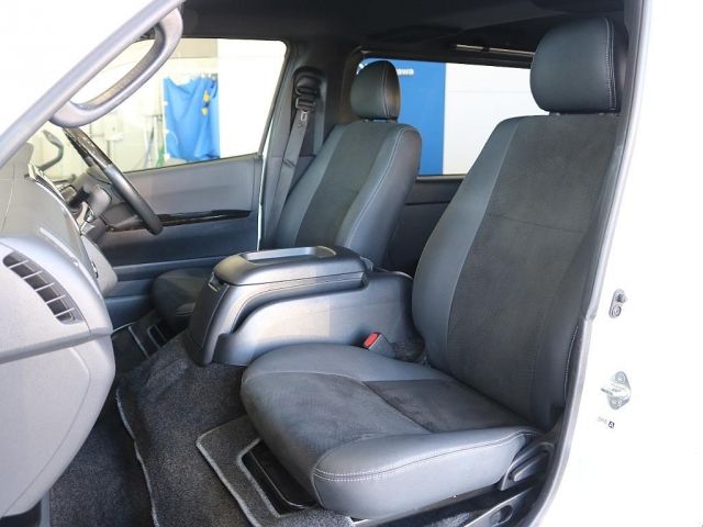 HIACE van 4WD