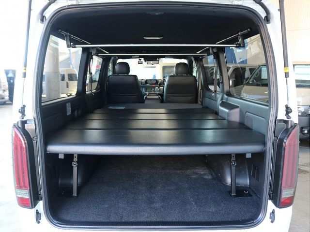HIACE van 4WD