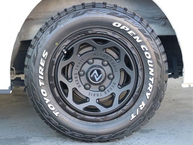 HIACE van 4WD
