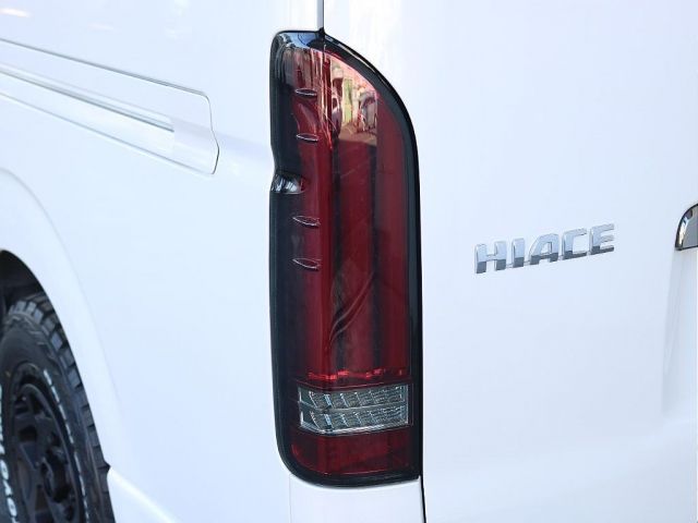 HIACE van 4WD