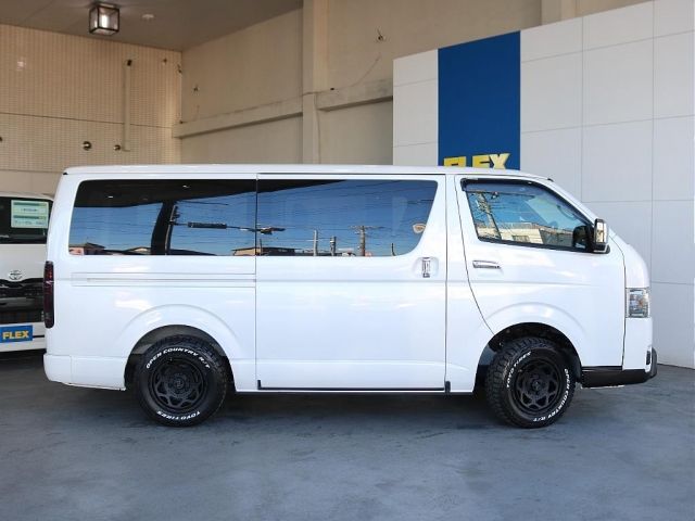 HIACE van 4WD