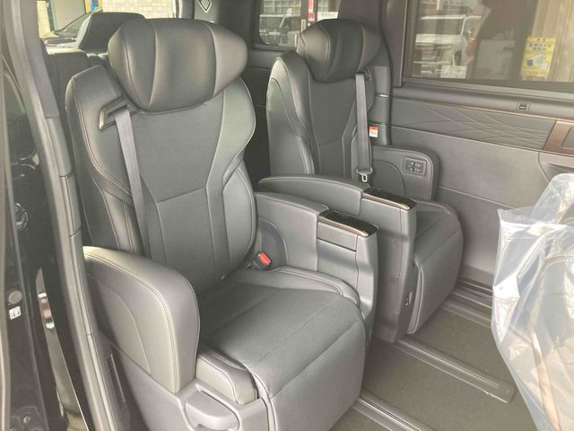 ALPHARD hybrid