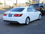 CROWN sedan hybrid