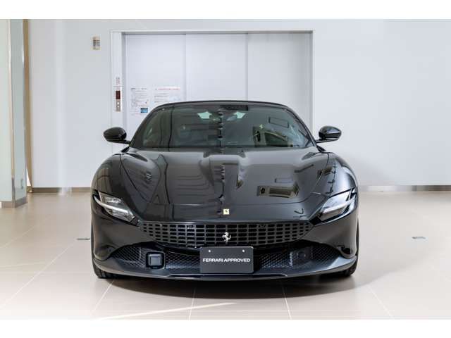FERRARI Roma Spider