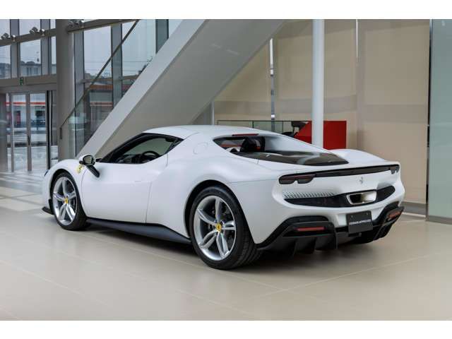 FERRARI 296 GTB