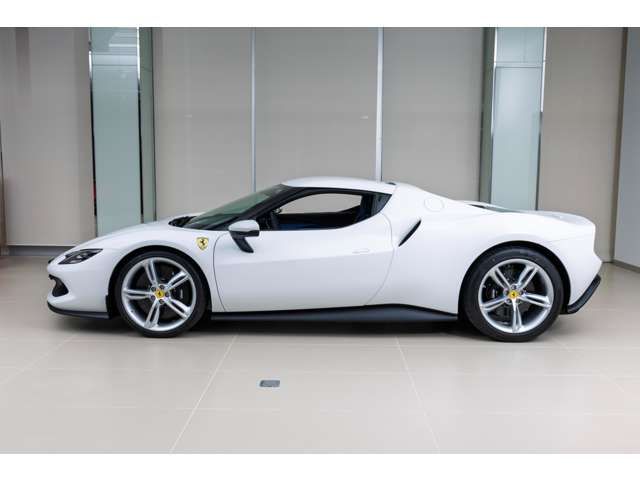 FERRARI 296 GTB