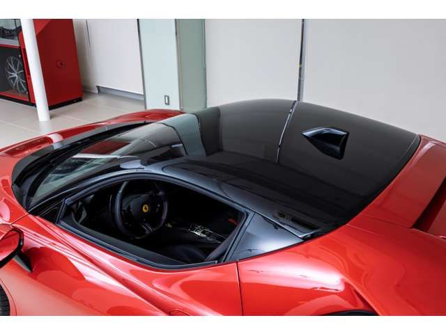 FERRARI SF90 Stradale