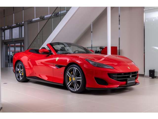 FERRARI Portofino M