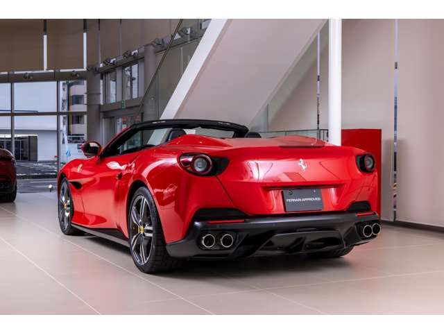 FERRARI Portofino M