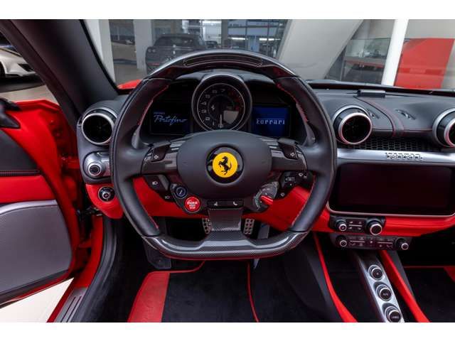 FERRARI Portofino