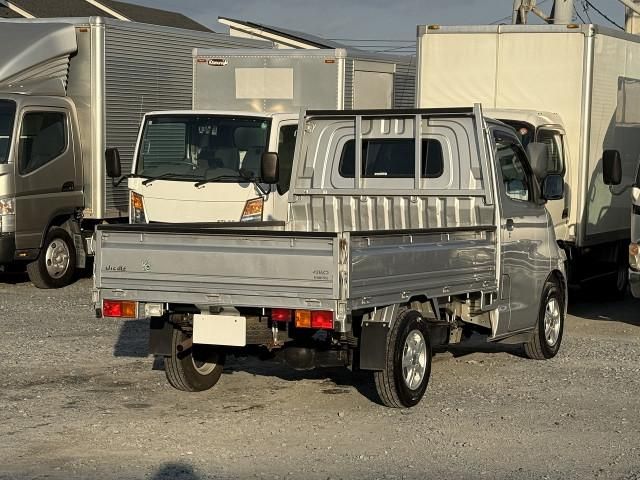LITEACE truck 4WD
