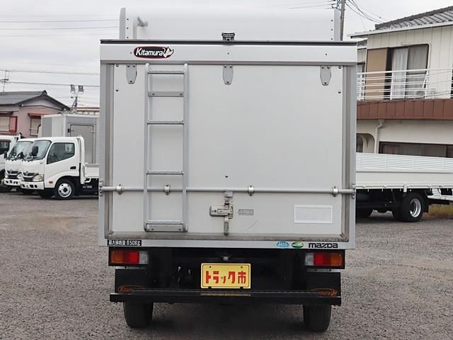 BONGO truck 2WD