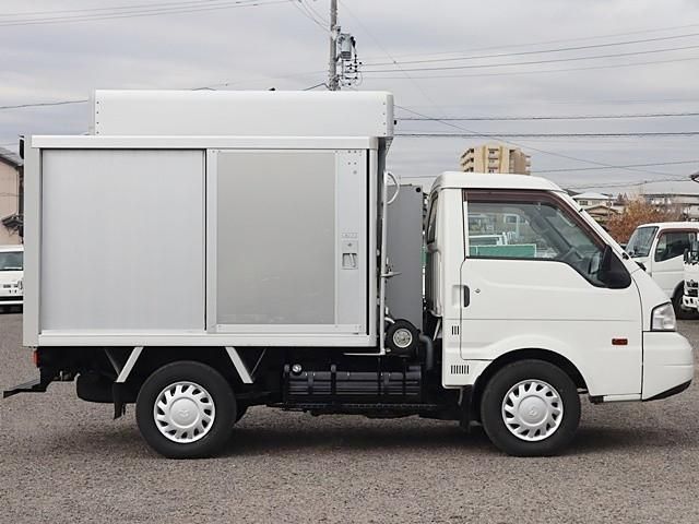 BONGO truck 2WD