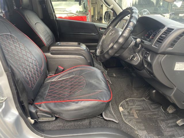 HIACE van 4WD