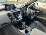 CROWN sedan hybrid