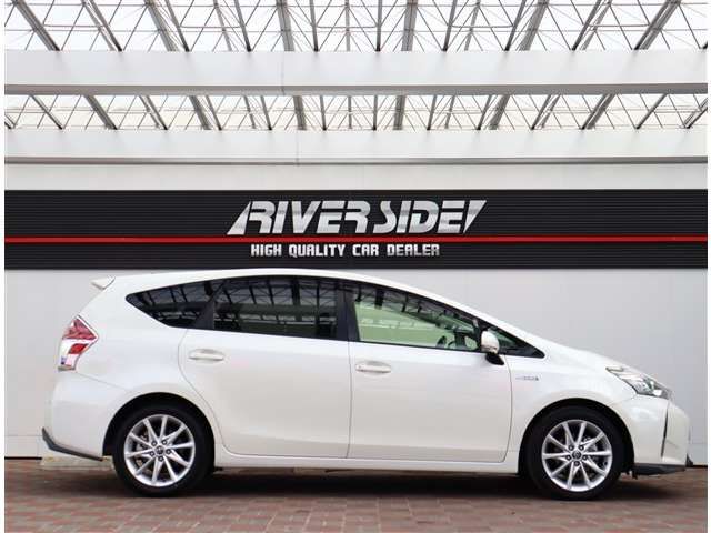 PRIUS Alpha
