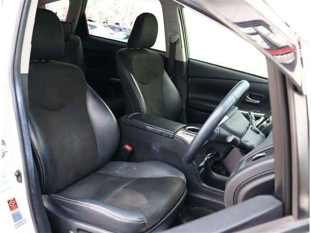 PRIUS Alpha