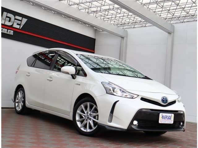 PRIUS Alpha