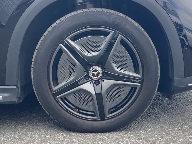 MERCEDES BENZ EQE SUV