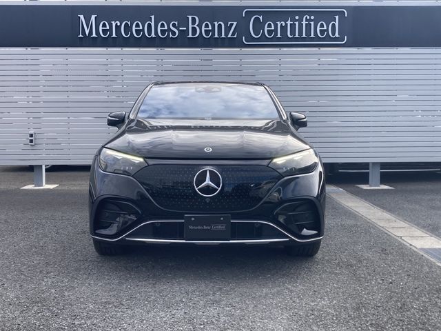 MERCEDES BENZ EQE SUV