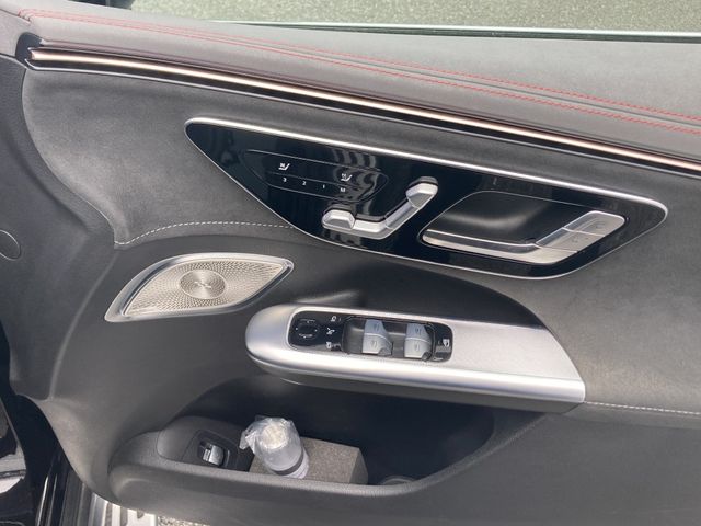 MERCEDES BENZ EQE SUV