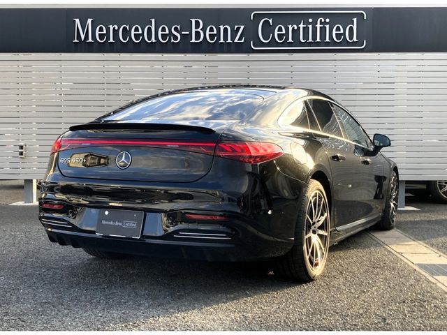MERCEDES BENZ EQS