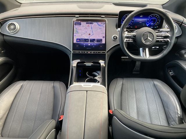 MERCEDES BENZ EQS