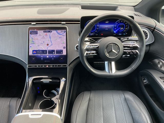 MERCEDES BENZ EQS