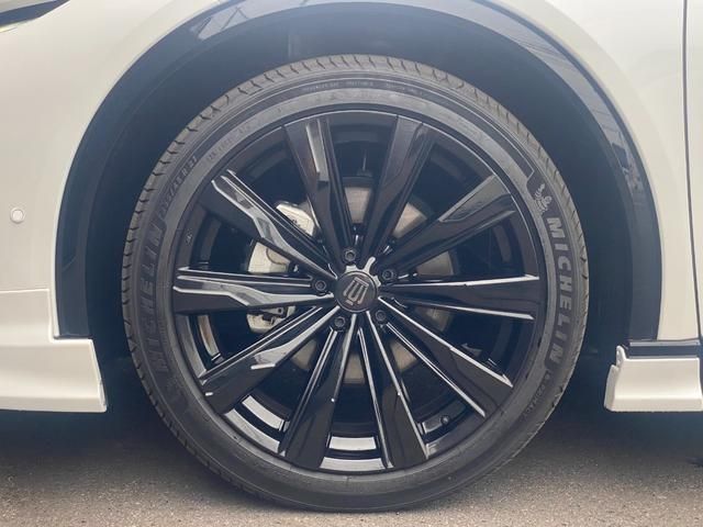 CROWN SPORT
