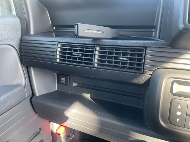 N-VAN 4WD