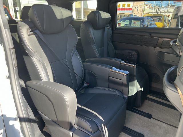 ALPHARD hybrid 4WD