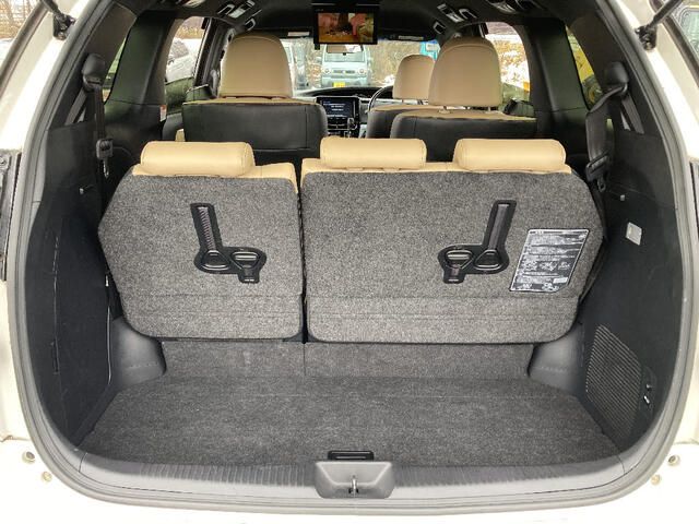 ESTIMA HYBRID 4WD