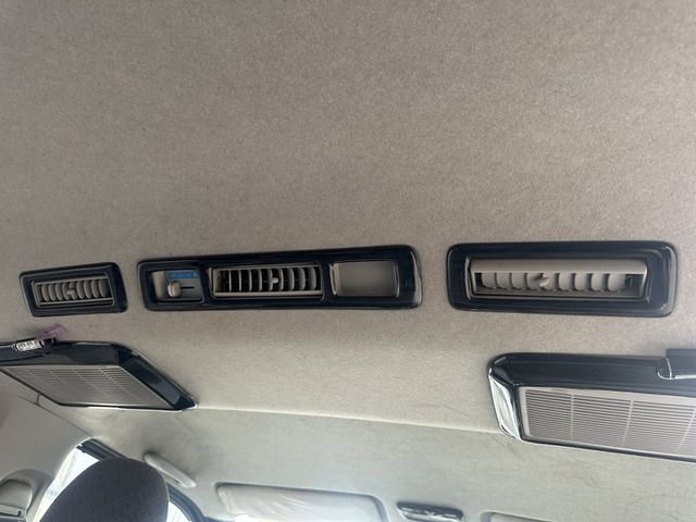 HIACE van 2WD