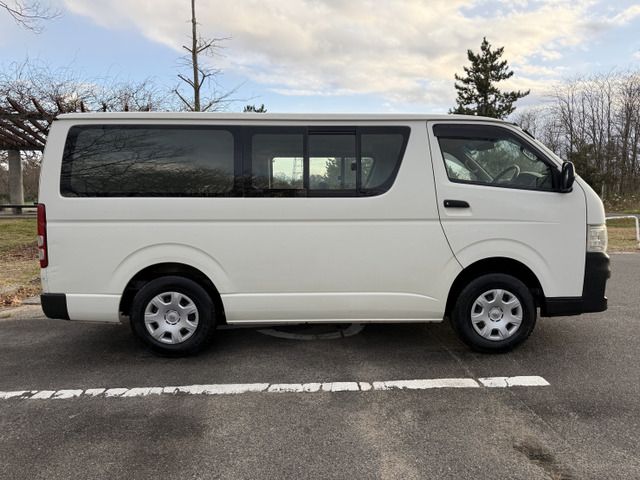 HIACE van 4WD