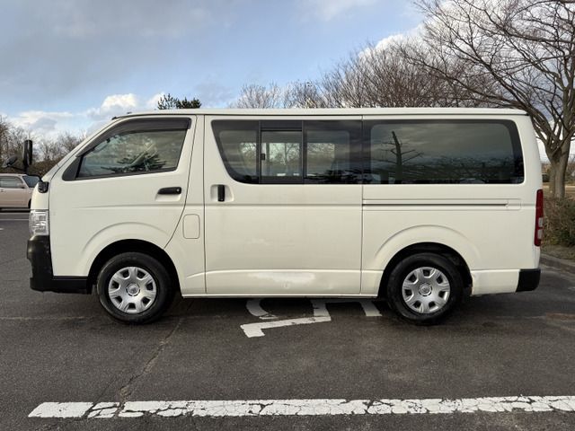HIACE van 4WD