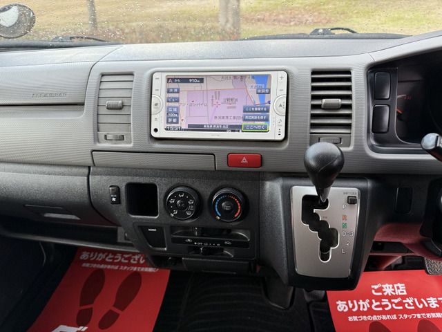 HIACE van 4WD