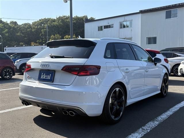 AUDI S3 SPORTBACK