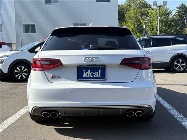 AUDI S3 SPORTBACK