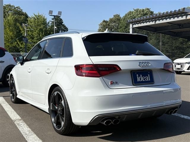 AUDI S3 SPORTBACK