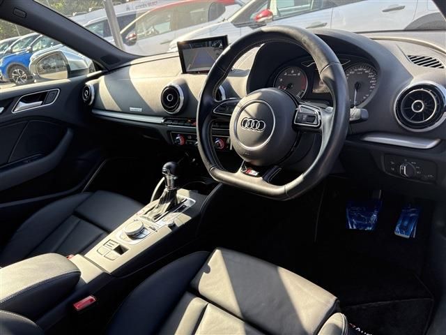 AUDI S3 SPORTBACK