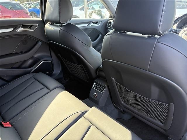 AUDI S3 SPORTBACK