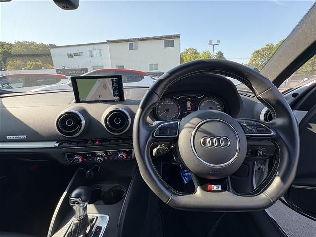 AUDI S3 SPORTBACK